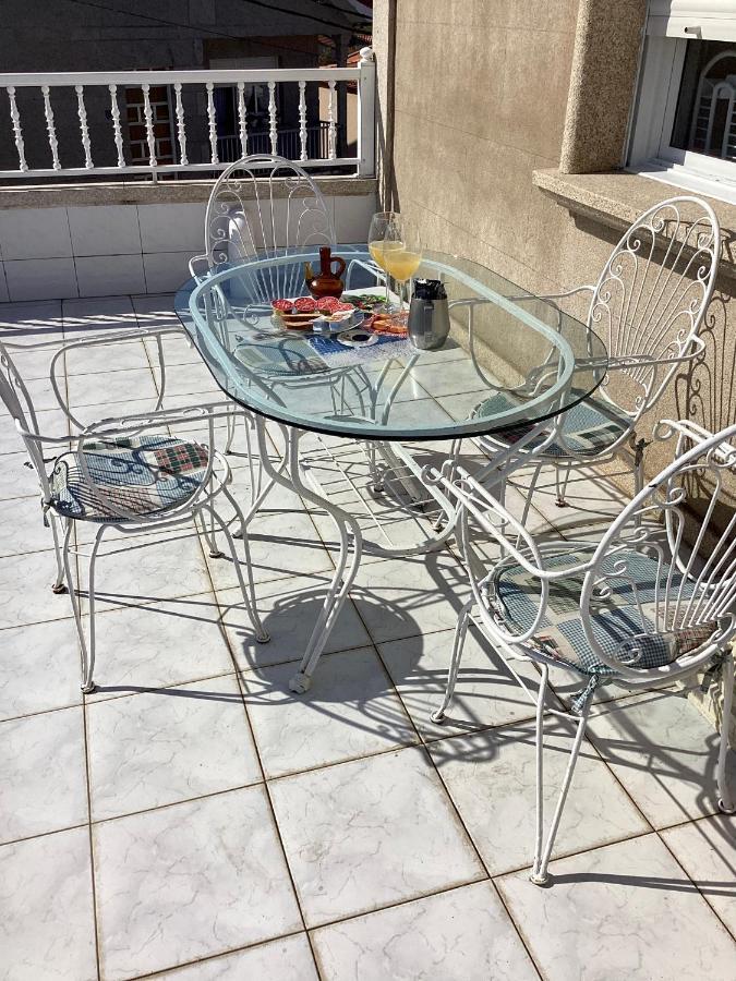 Ático con terraza Apartamento O Grove Exterior foto